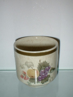 Royal Doulton "Harvest Garland"  L.S 1018 (mark black,  Limited 1976)