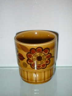 Palissy - The Royal Worcester Group EST 1853 (mark brown)