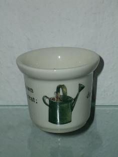 Wedgwood - of Etruria & Barlaston. Copyrigt F.Warne & Co. , Side B.