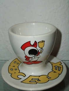 Cup with Plate - England (mark press)