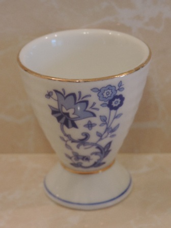 Heinrich & Co Selb Bavaria (mark green lata-1930) Form - Lumina blau