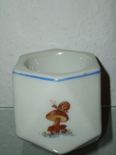 Limoges B&C France - Hexagonal (mark green...) - side D.