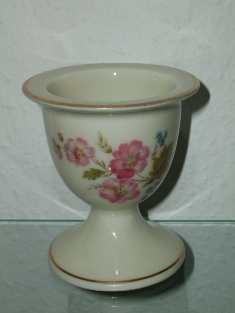 Philip Rosenthal & Co.l - Elfenbein Kronach R.C. Form:  "CHRYSANTHEME" ( mark green 1938-1952 r.)Site A.